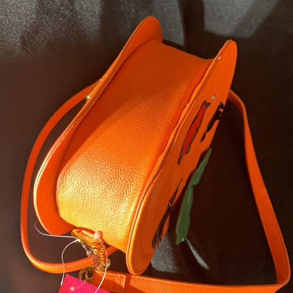 Rare Betsey Johnson NWT Pumpkin Purse - Picture 11 of 13